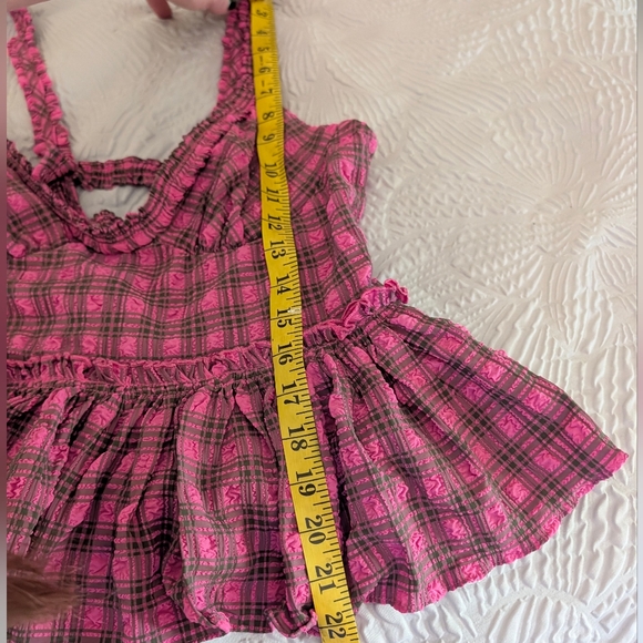 Free People NWOT Tag You're It Tank sz Med in Pink/ Green Combo - Picture 2 of 14